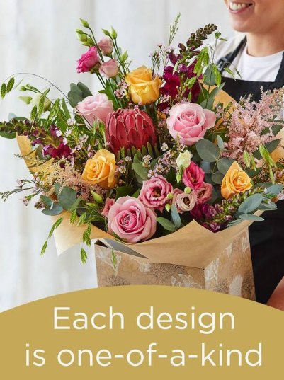 Lily Free Hand-Tied